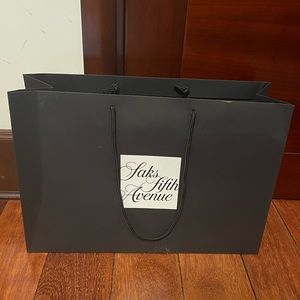 Saks Fifth Avenue gift bag new